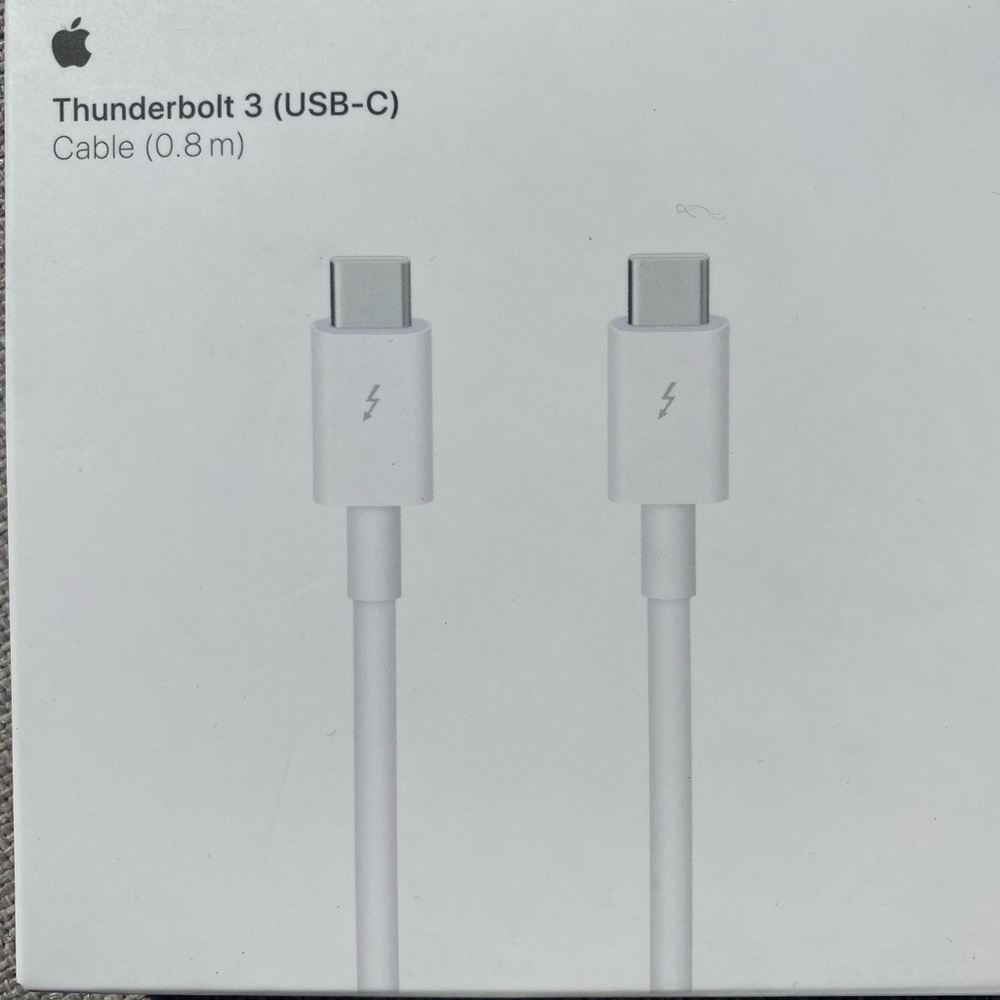 Apple Thunderbolt 3 USB - C cable 0.8m